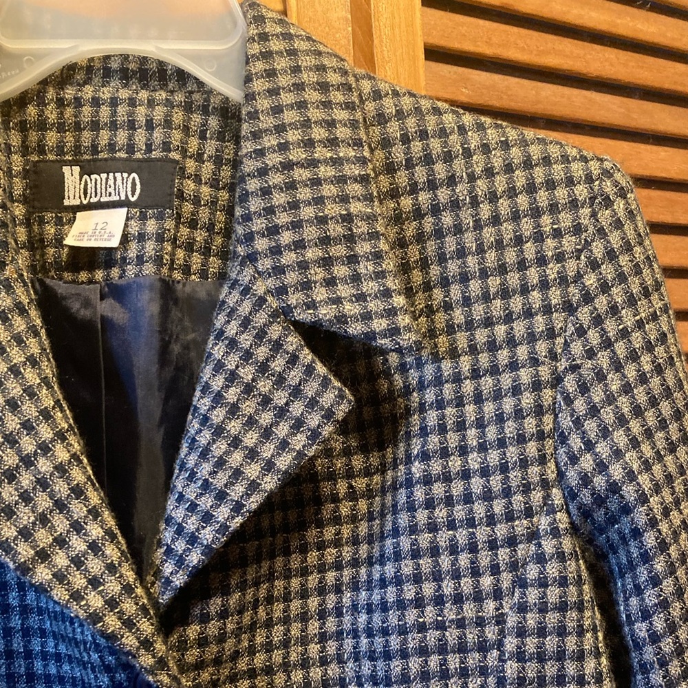 Modiano Navy Blue and Beige Suit - Picture 6 of 12